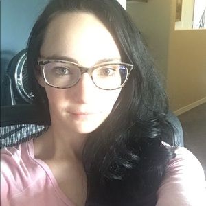 Meet your Posher, Kami